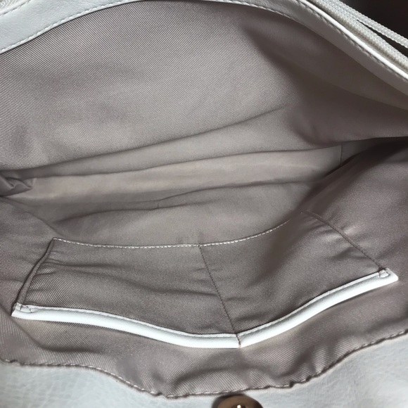 LC Lauren Conrad White Pink Floral Large Vegan Leather Tote Bag NWOT - Picture 8 of 15